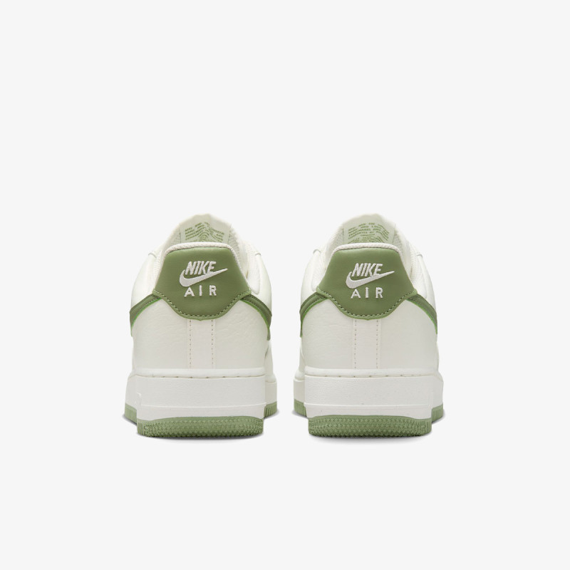 NIKE Air Force 1 '07 SE 
