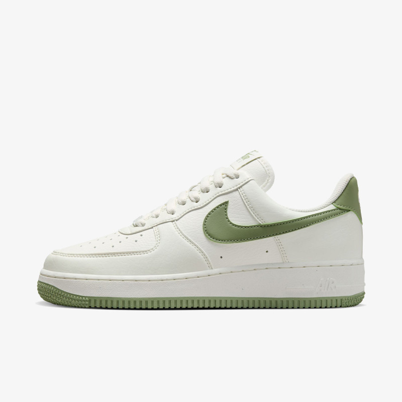NIKE Air Force 1 '07 SE 