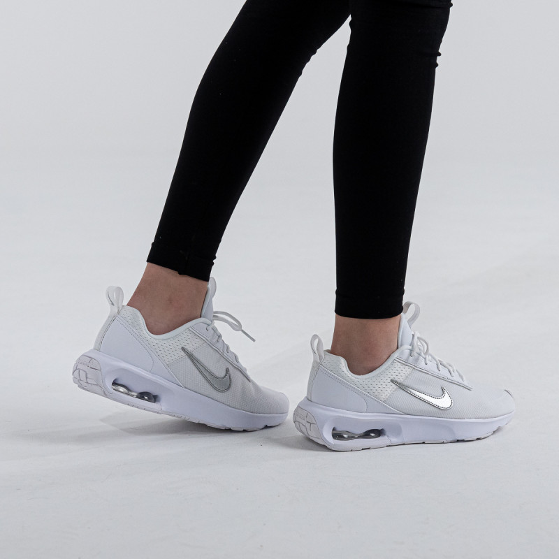 NIKE Air Max INTRLK Lite 