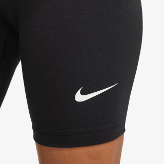 NIKE Sportswear Classic 