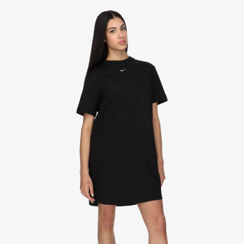 NIKE Sportswear Essential 