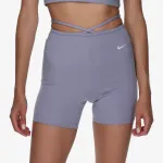 NIKE Sportswear Everyday Modern 