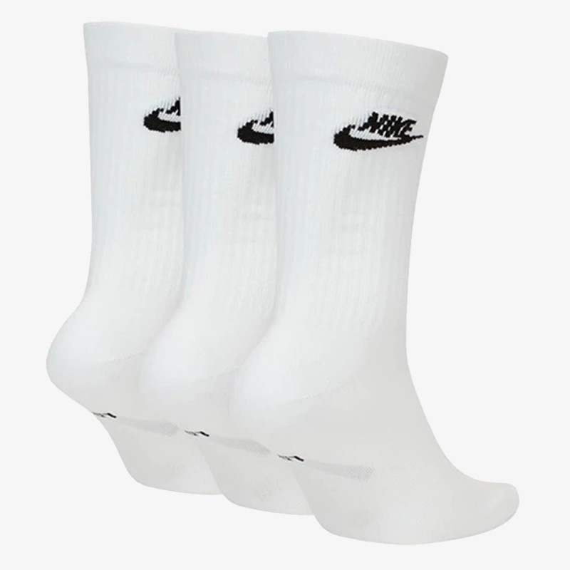 NIKE EVERYDAY ESSENTIAL 