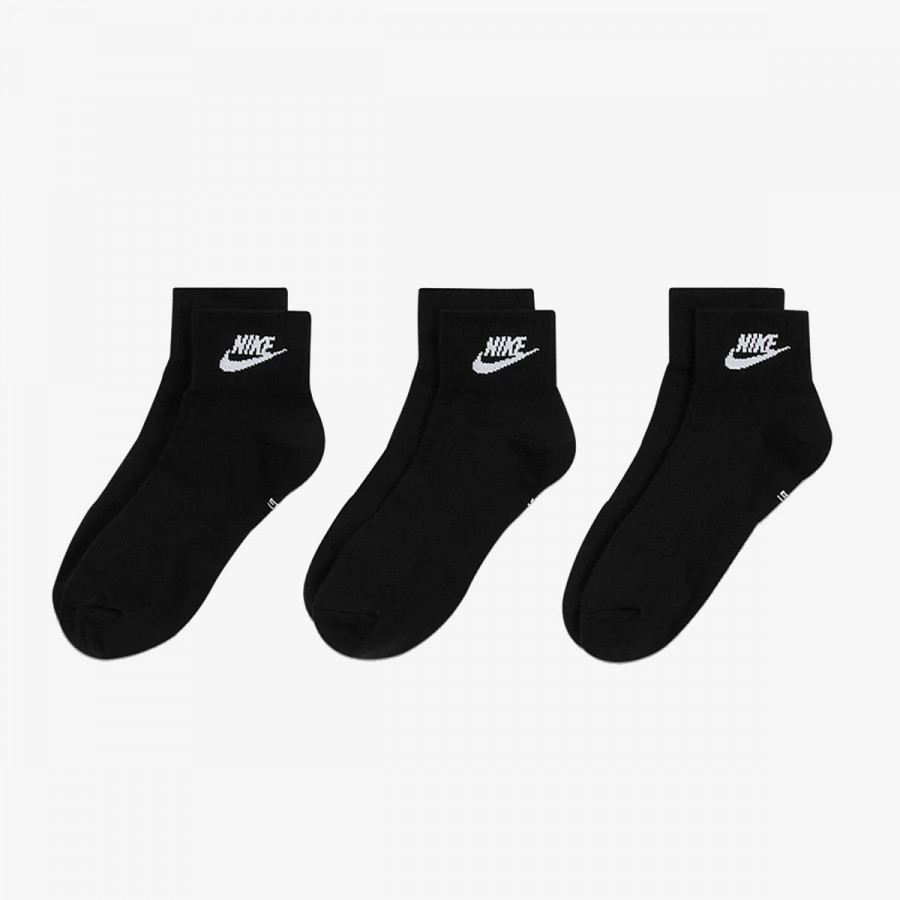 NIKE EVERYDAY ESSENTIAL 