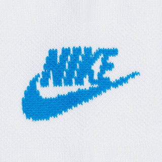 NIKE Sportswear Everyday Essential 