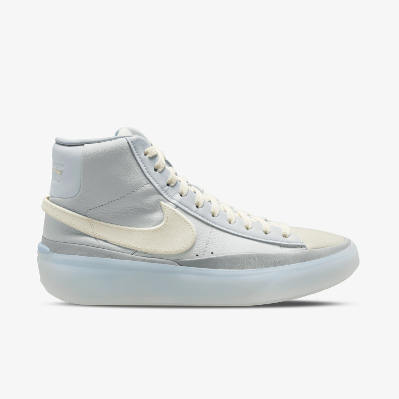 NIKE BLAZER REVENANT 