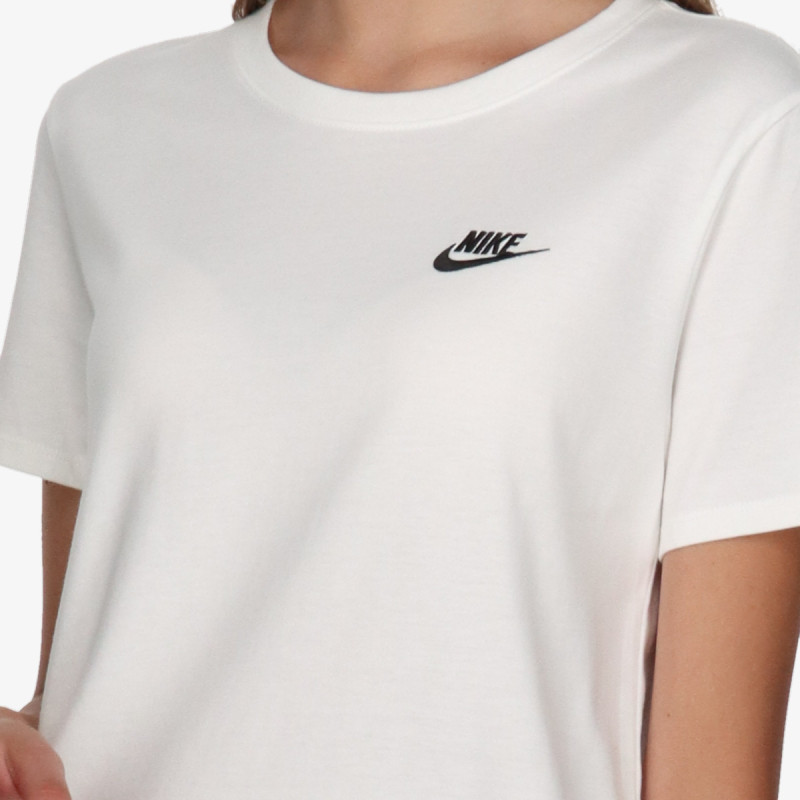 NIKE Sportswear Club 