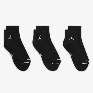 NIKE Jordan 
