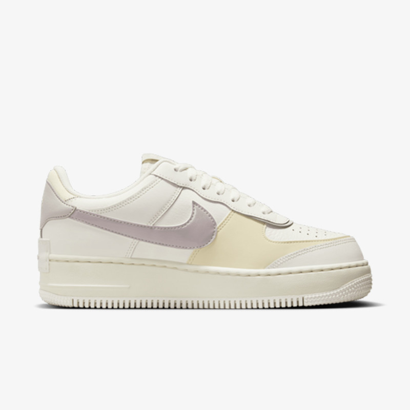 NIKE Air Force 1 Shadow 