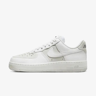 NIKE WMNS AIR FORCE 1 '07 LX NBHD 
