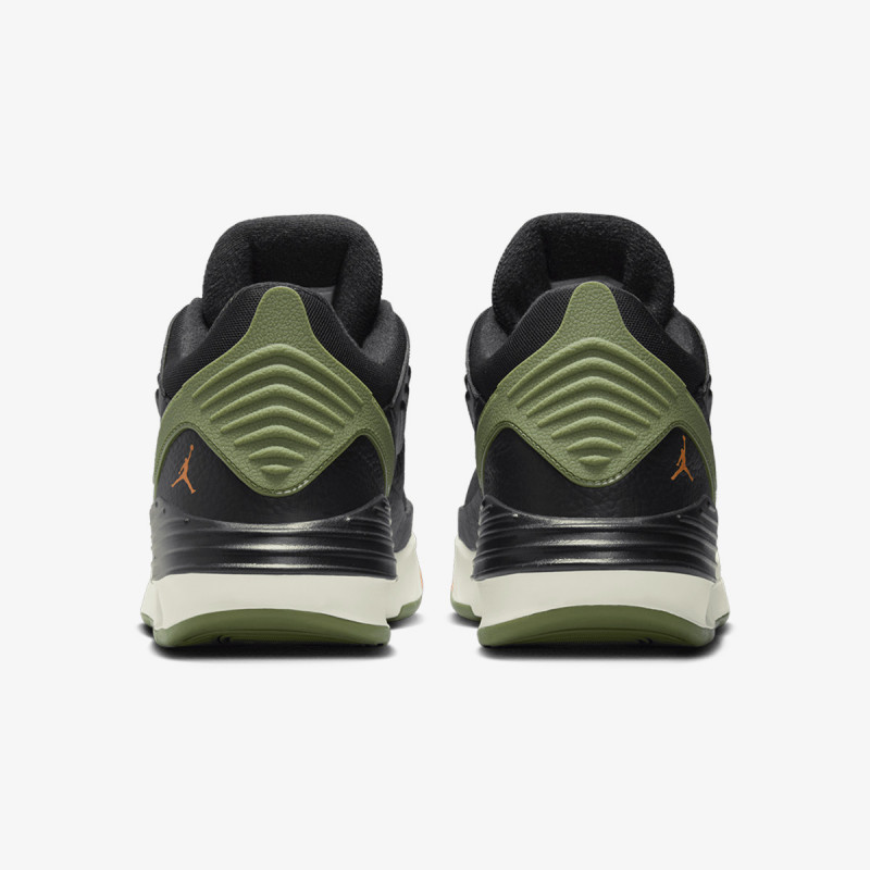 NIKE JORDAN MAX AURA 5 