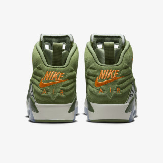 NIKE JORDAN MVP 