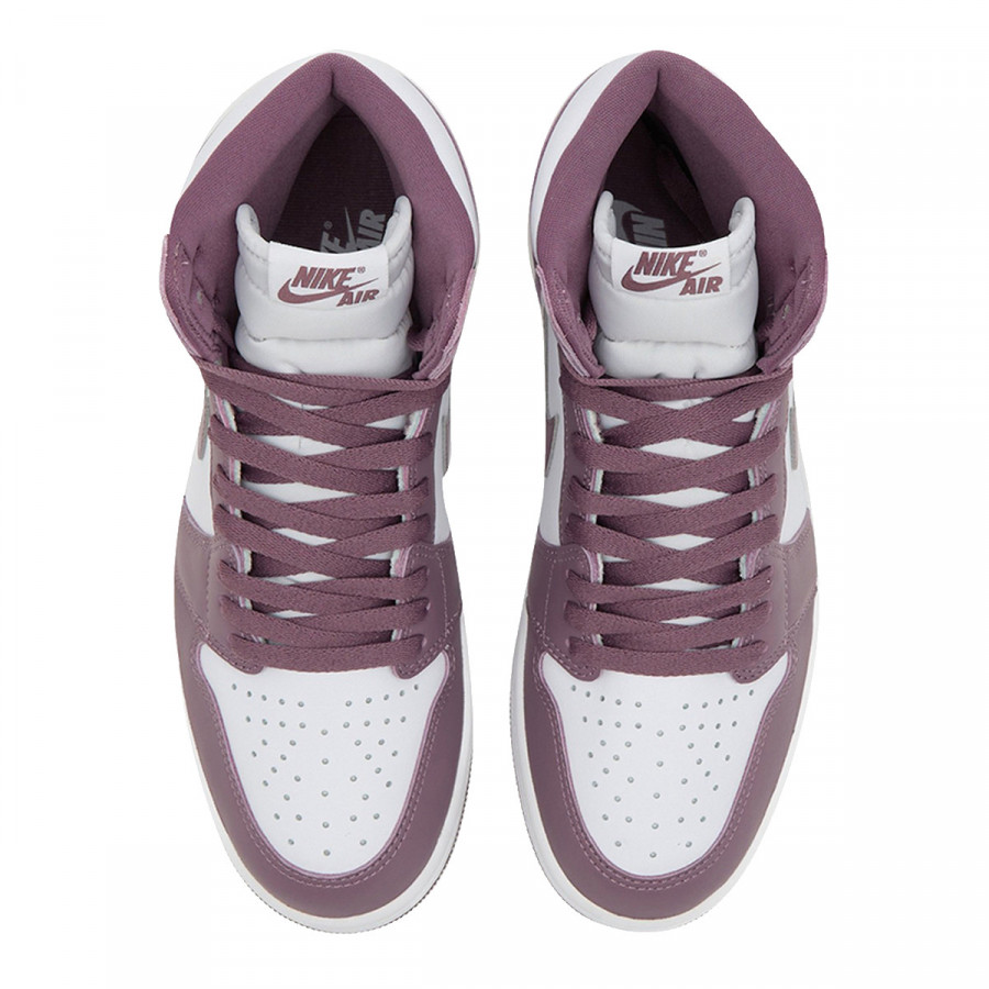 NIKE AIR JORDAN 1 RETRO HI OG RMSTD 