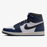 NIKE Air Jordan 1 Retro 