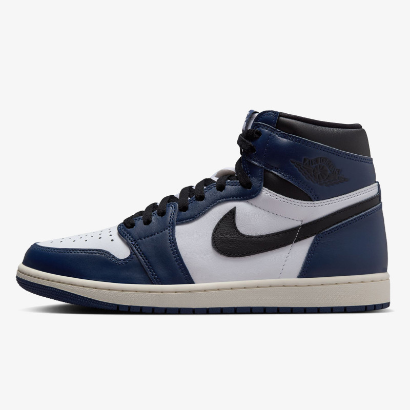 NIKE Air Jordan 1 Retro 