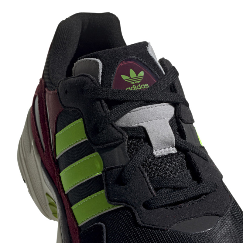 adidas YUNG-96 