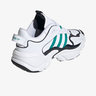 adidas MAGMUR RUNNER W 