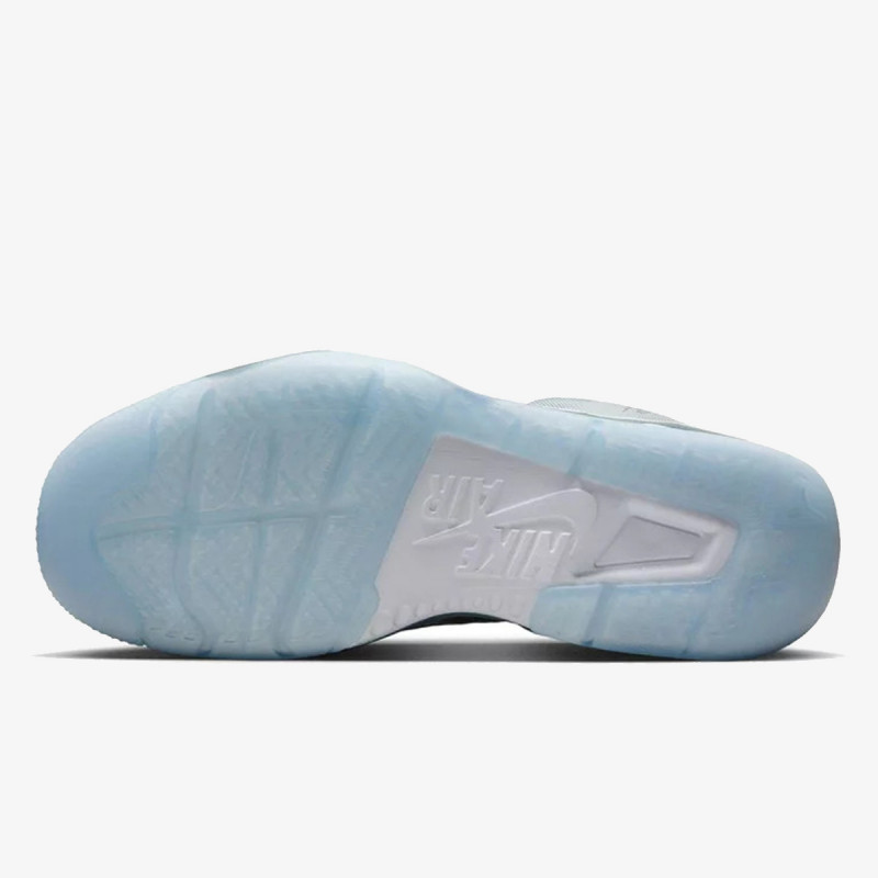 NIKE JORDAN STAY LOYAL 3 