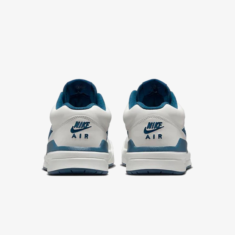 NIKE WMNS JORDAN STADIUM 90 