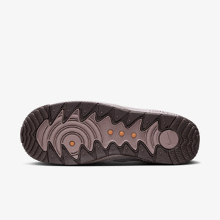 NIKE Air Force 1 Wild 