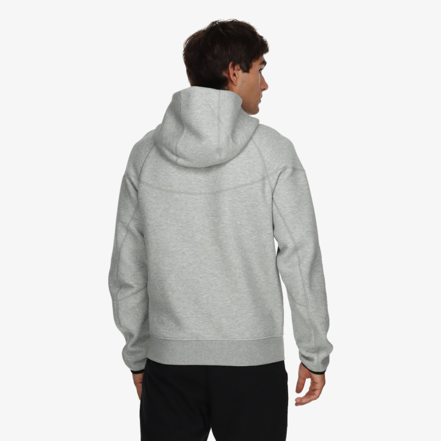 NIKE Tech Fleece 