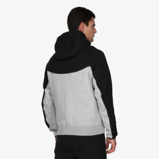 NIKE Tech Fleece 