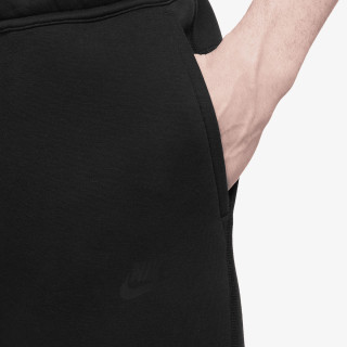 NIKE Tech Fleece 