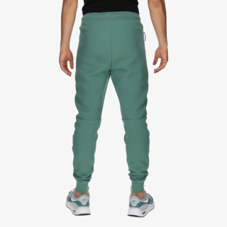 NIKE Tech Fleece 