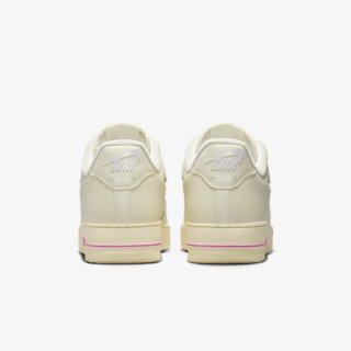 NIKE WMNS AIR FORCE 1 '07 SE 
