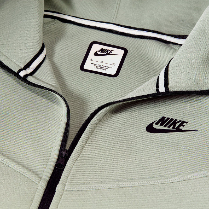 NIKE Sportswear Tech Fleece Windrunner 