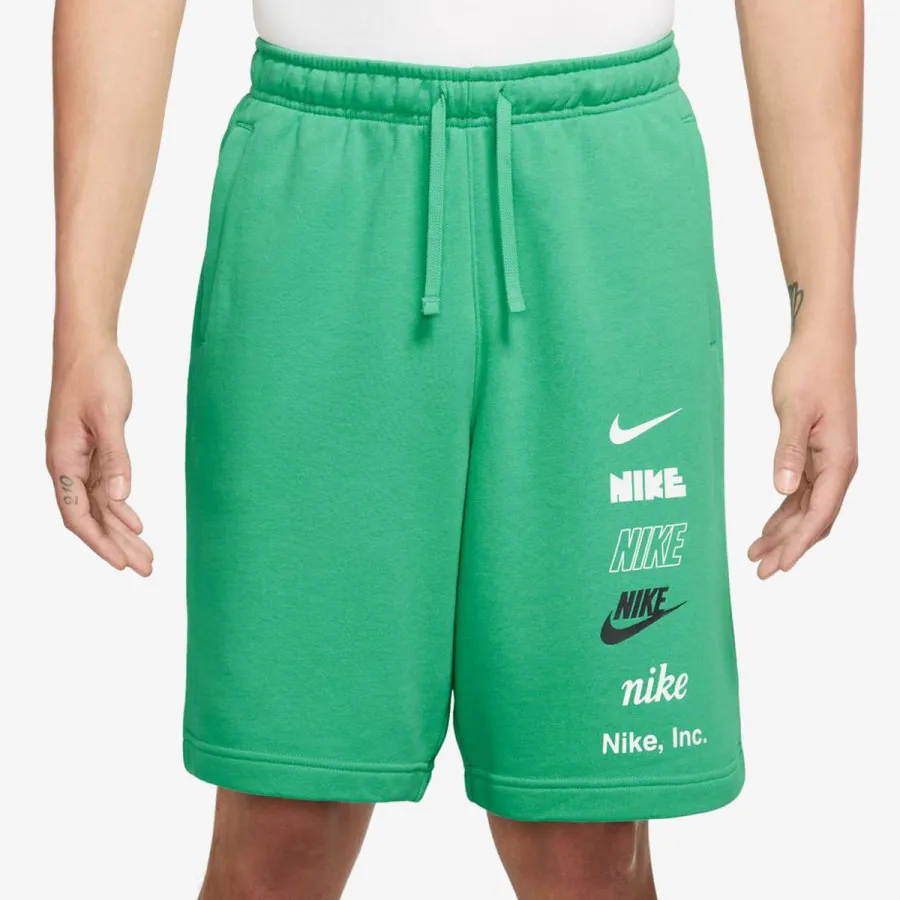 NIKE Club Fleece 