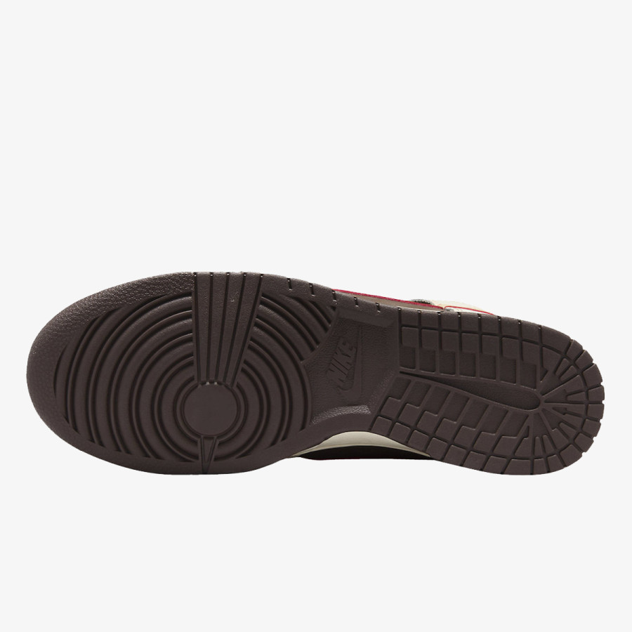 NIKE DUNK HI RETRO SE NAS 