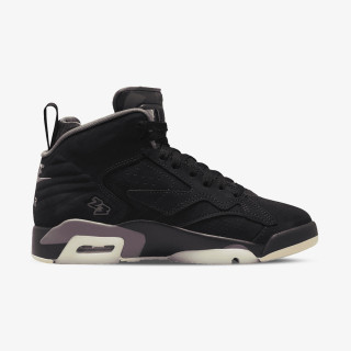 NIKE WMNS JORDAN MVP 