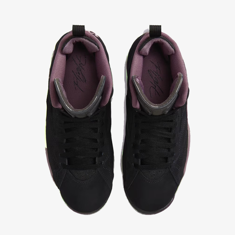 NIKE WMNS JORDAN MVP 