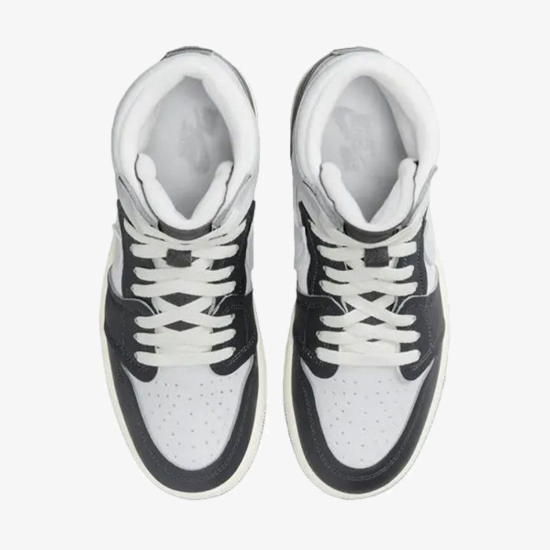 NIKE WMNS AIR JORDAN 1 MM HIGH 