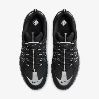 NIKE Air Humara 