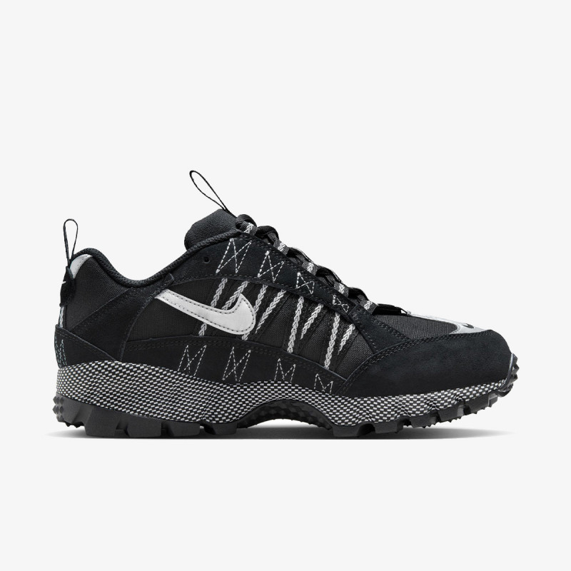 NIKE Air Humara 