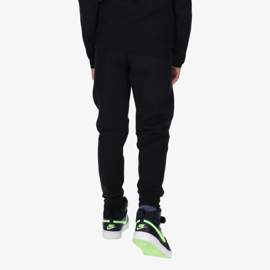 NIKE Tech Fleece 