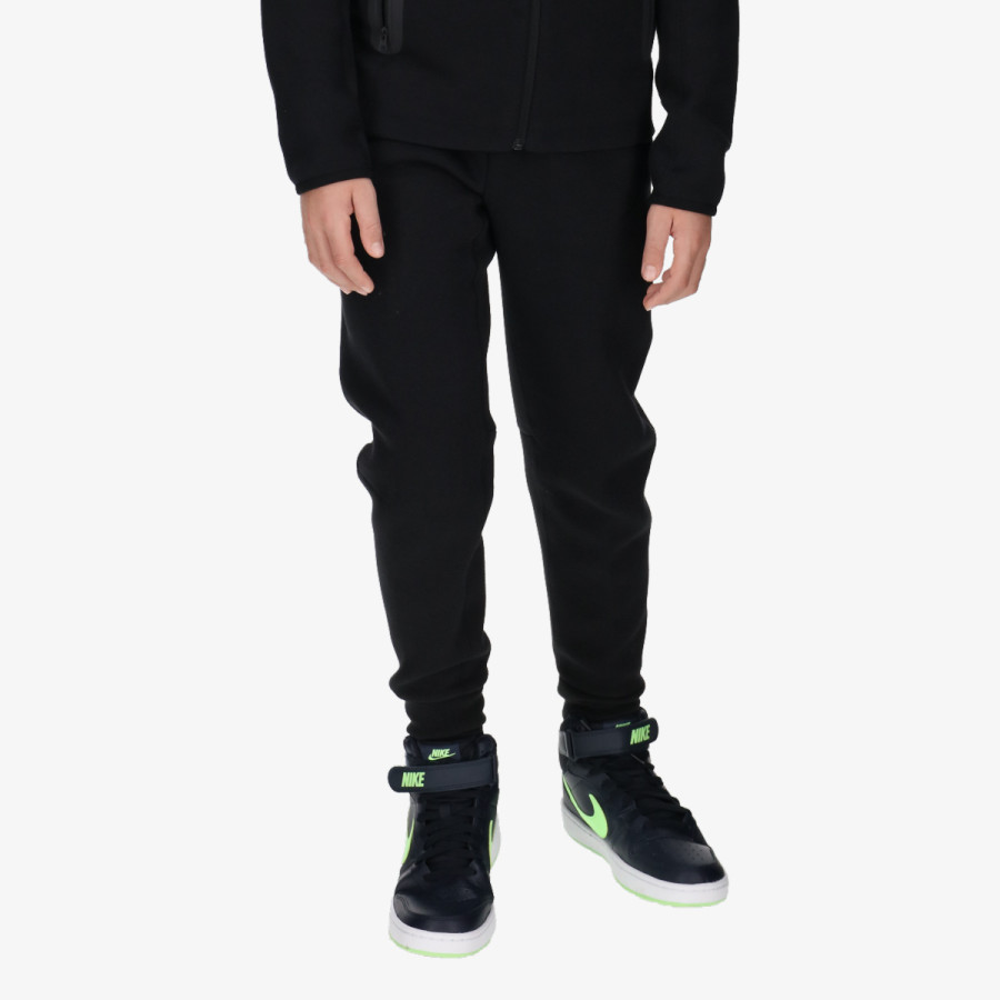 NIKE Tech Fleece 