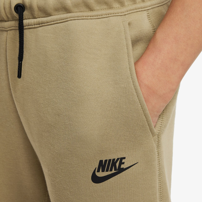 NIKE Sportswear Tech Fleece 