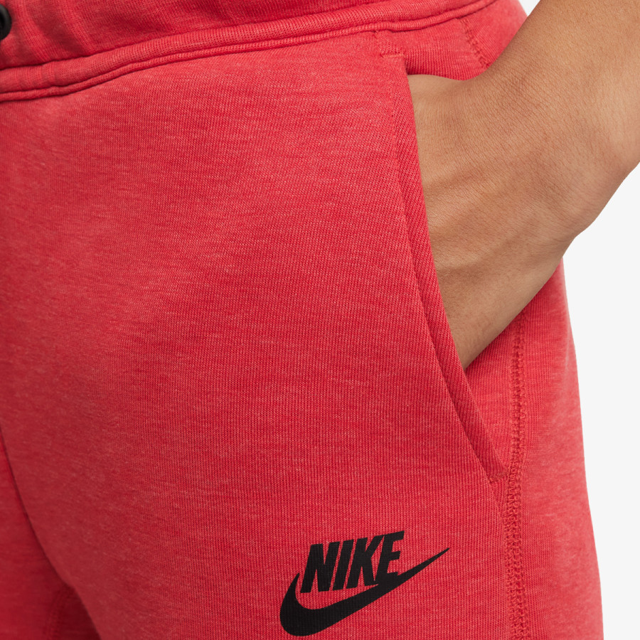 NIKE Tech Fleece 