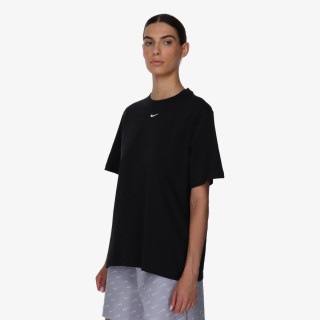 NIKE Sportswear Essential 