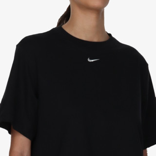 NIKE Sportswear Essential 