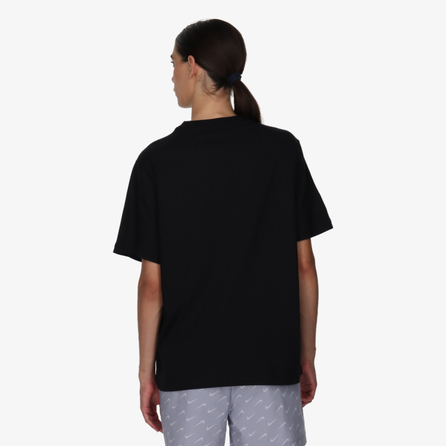 NIKE Sportswear Essential 