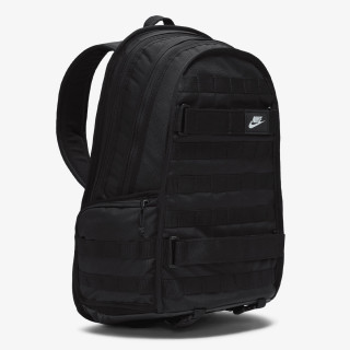 NIKE Sportswear 