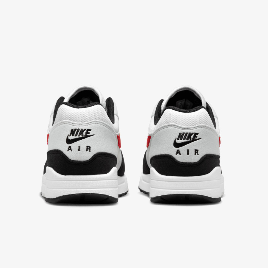 NIKE Air Max 1 