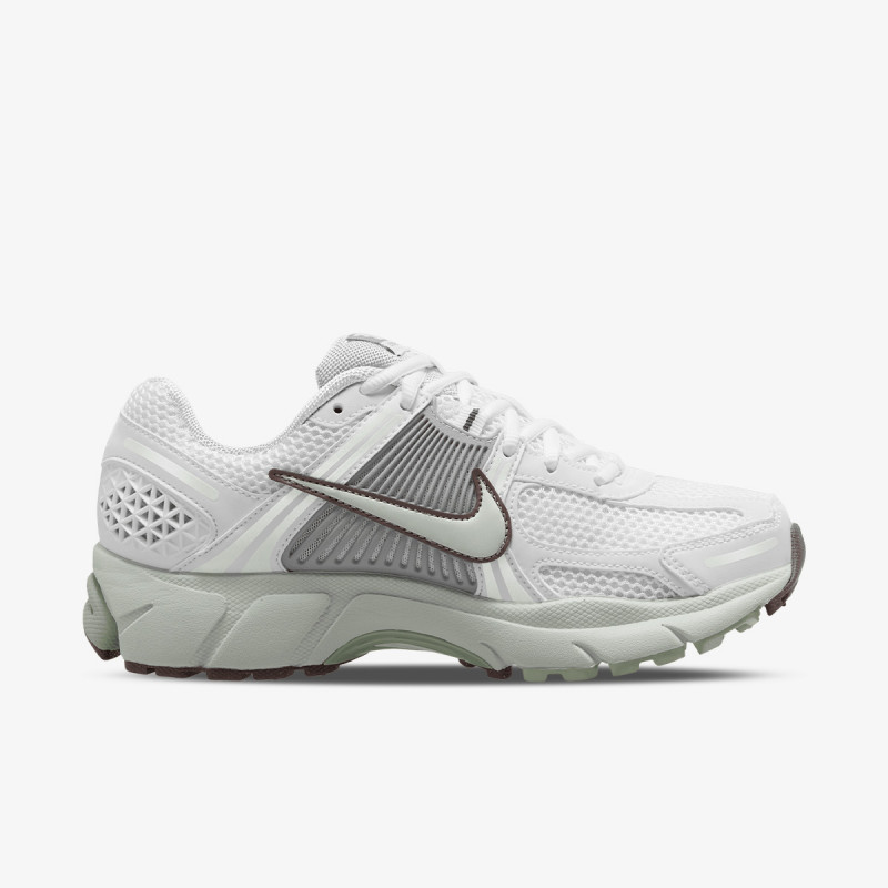 NIKE W NIKE ZOOM VOMERO 5 
