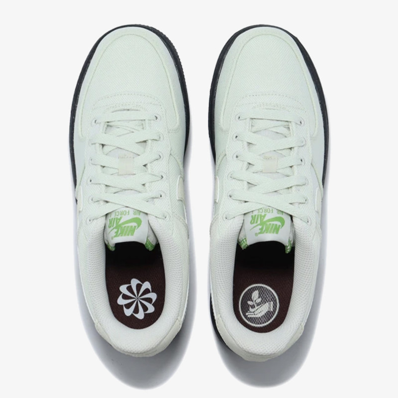 NIKE AIR FORCE 1 LV8 3 BG 