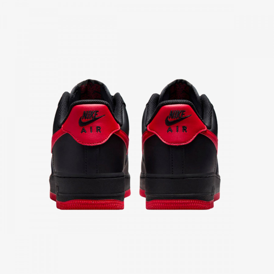 NIKE Air Force 1 '07 