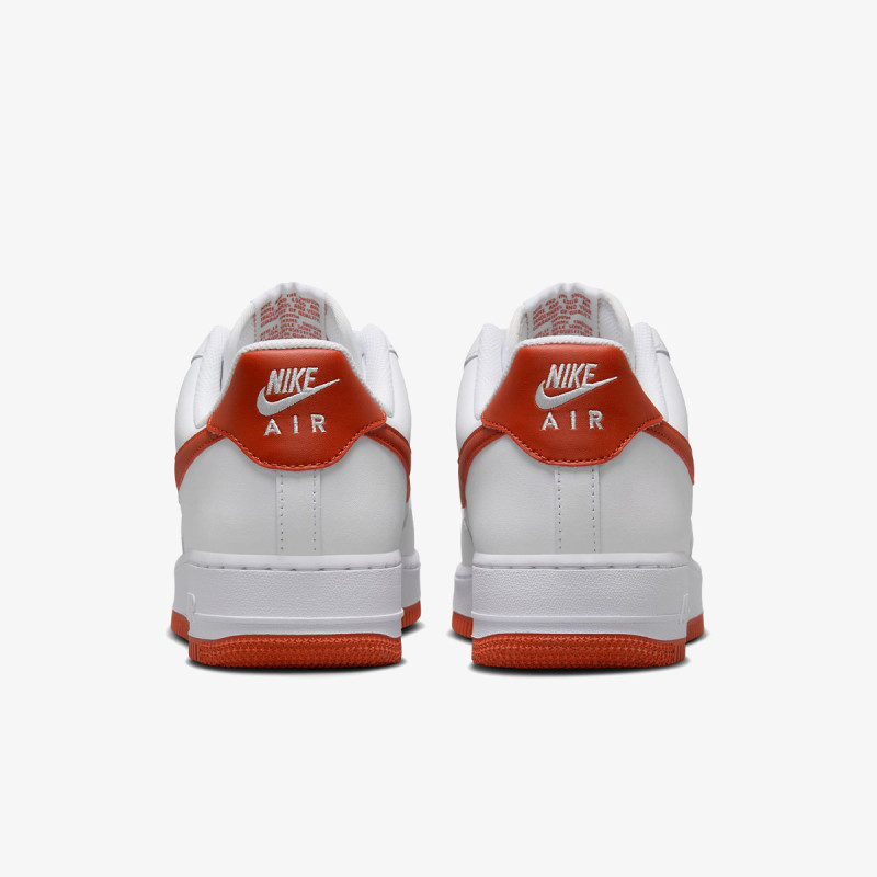 NIKE Air Force 1 '07 